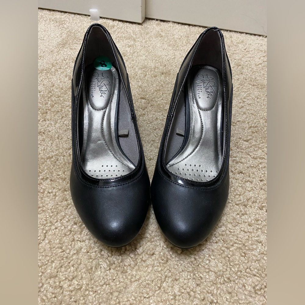 Life Stride Black Heels - Size 8